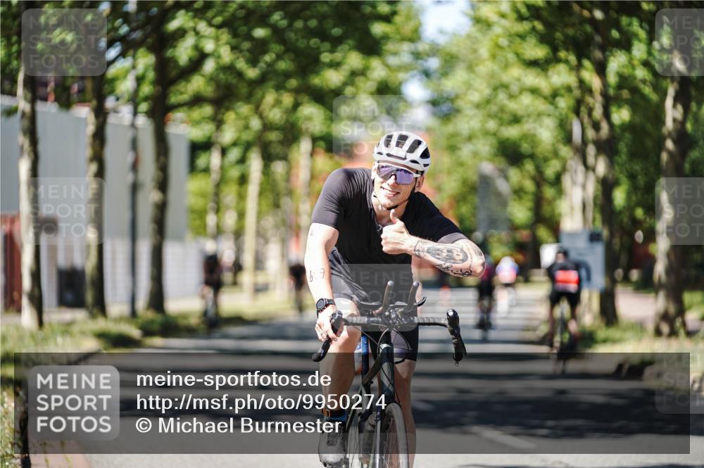 09.08.2026 - GEWOBA Citytriathlon Bremen Michael Burmester http://msf.ph/oto/9950274 09.08.2026 13:06:12 Radfahren 540, 547, 619, 765, 969 meine-sportfotos.de