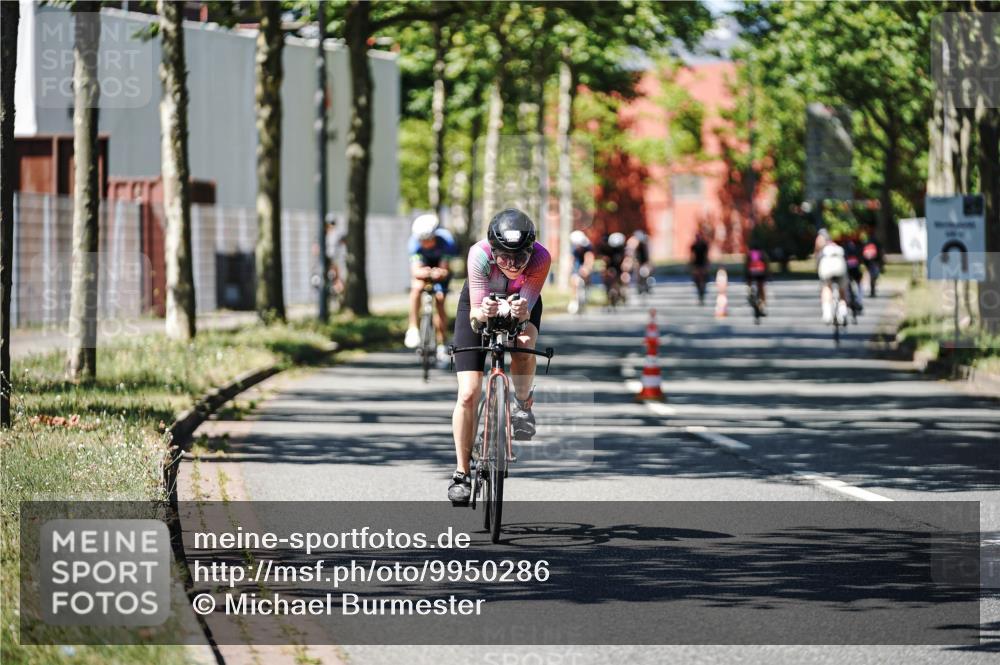 09.08.2026 - GEWOBA Citytriathlon Bremen Michael Burmester http://msf.ph/oto/9950286 09.08.2026 13:06:32 Radfahren 544, 624, 645, 647, 677, 683, 685, 811, 824, 882, 927, 987 meine-sportfotos.de