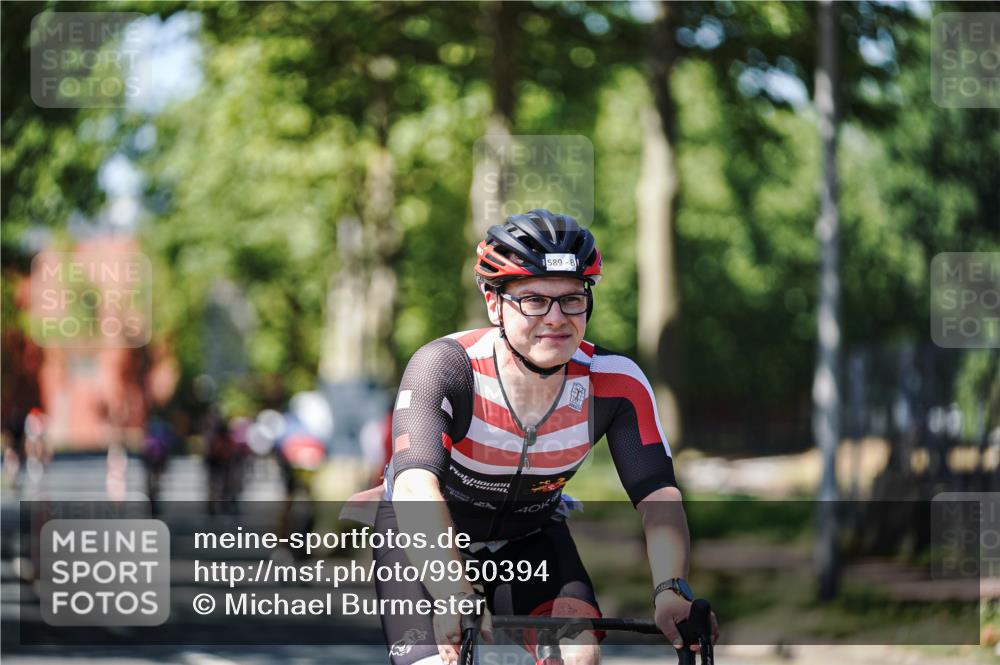 09.08.2026 - GEWOBA Citytriathlon Bremen Michael Burmester http://msf.ph/oto/9950394 09.08.2026 13:09:07 Radfahren 589, 724, 795, 899, 1133, 1143 meine-sportfotos.de
