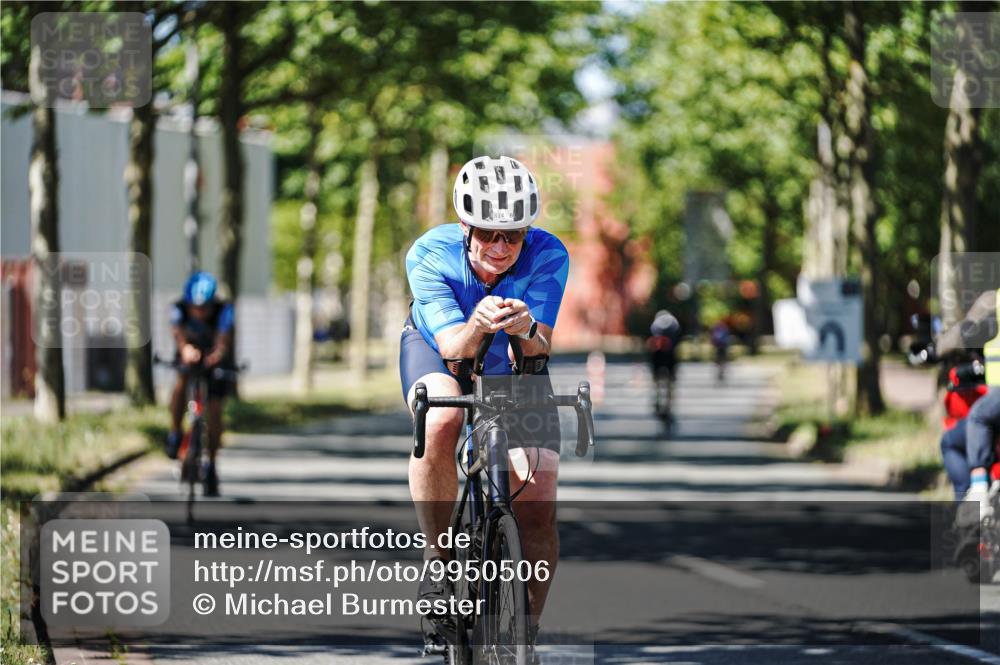 09.08.2026 - GEWOBA Citytriathlon Bremen Michael Burmester http://msf.ph/oto/9950506 09.08.2026 13:11:18 Radfahren 555, 566, 596, 600, 639, 679, 728, 749, 788, 792, 814 meine-sportfotos.de