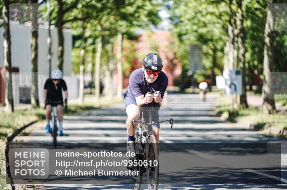 09.08.2026 - GEWOBA Citytriathlon Bremen Michael Burmester http://msf.ph/oto/9950610 09.08.2026 13:13:26 Radfahren 839, 871, 920, 921, 982 meine-sportfotos.de