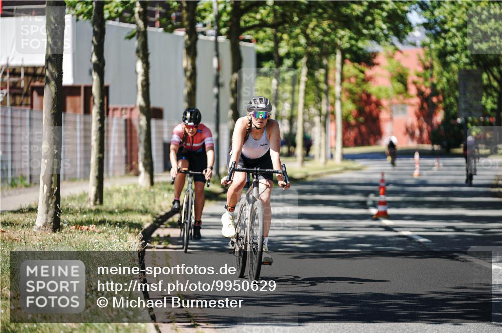 09.08.2026 - GEWOBA Citytriathlon Bremen Michael Burmester http://msf.ph/oto/9950629 09.08.2026 13:13:54 Radfahren 763, 840, 897, 938, 970, 1012, 1156 meine-sportfotos.de