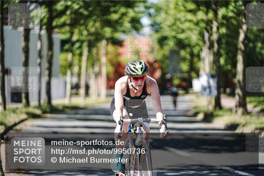 09.08.2026 - GEWOBA Citytriathlon Bremen Michael Burmester http://msf.ph/oto/9950736 09.08.2026 13:16:37 Radfahren 733, 780, 886, 998 meine-sportfotos.de