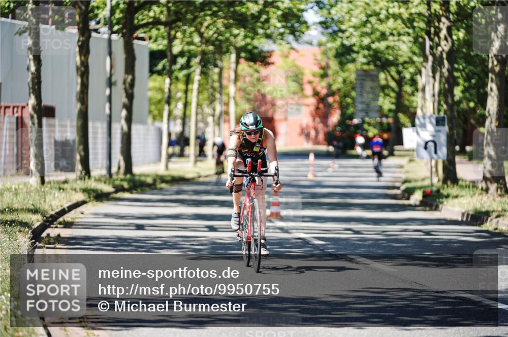 09.08.2026 - GEWOBA Citytriathlon Bremen Michael Burmester http://msf.ph/oto/9950755 09.08.2026 13:17:21 Radfahren 931, 1101, 1109 meine-sportfotos.de