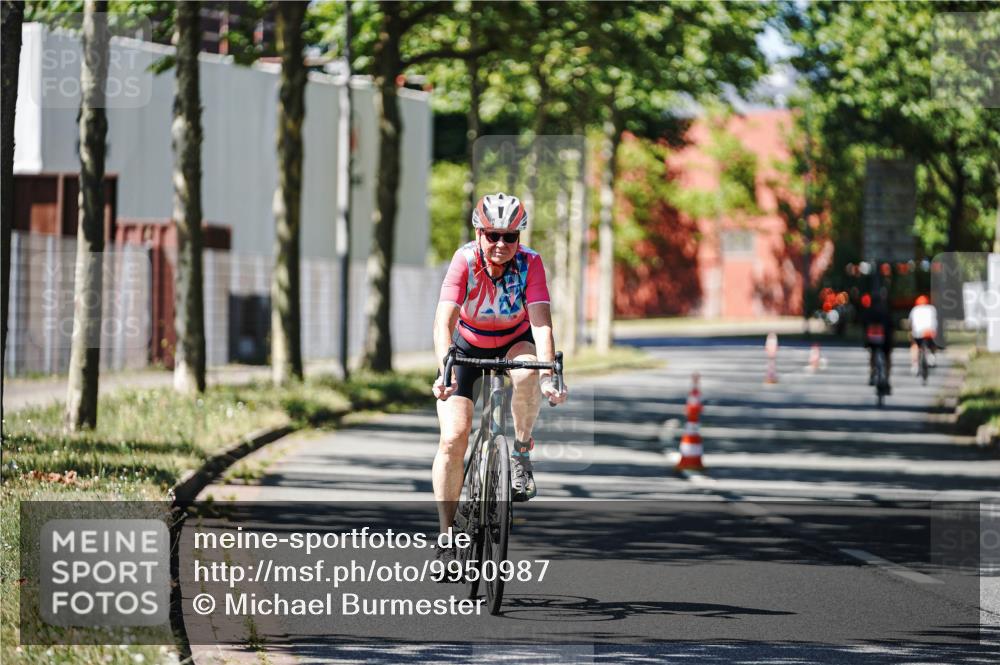 09.08.2026 - GEWOBA Citytriathlon Bremen Michael Burmester http://msf.ph/oto/9950987 09.08.2026 13:29:36 Radfahren 799, 999 meine-sportfotos.de
