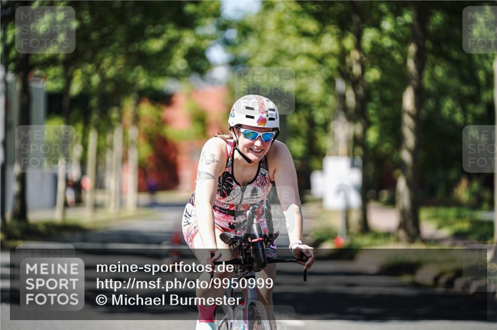 09.08.2026 - GEWOBA Citytriathlon Bremen Michael Burmester http://msf.ph/oto/9950999 09.08.2026 13:29:59 Radfahren 904, 946 meine-sportfotos.de