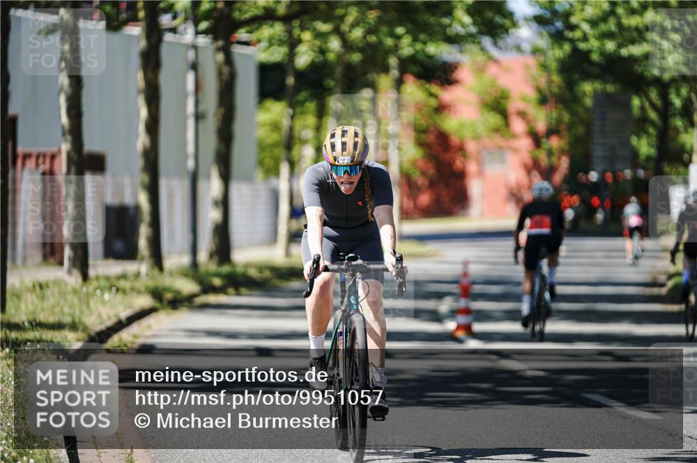 09.08.2026 - GEWOBA Citytriathlon Bremen Michael Burmester http://msf.ph/oto/9951057 09.08.2026 13:33:54 Radfahren 909 meine-sportfotos.de