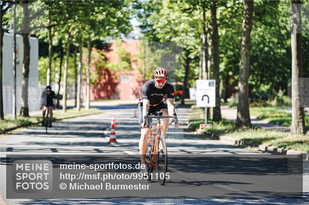 09.08.2026 - GEWOBA Citytriathlon Bremen Michael Burmester http://msf.ph/oto/9951105 09.08.2026 14:07:46 Radfahren 112, 120, 160 meine-sportfotos.de