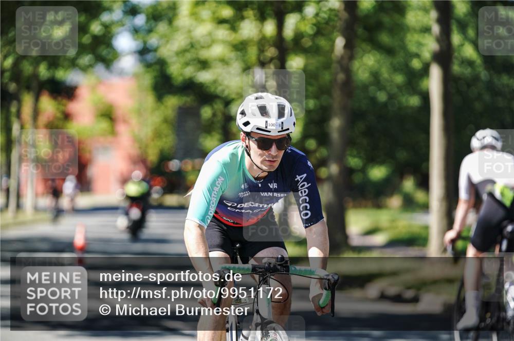 09.08.2026 - GEWOBA Citytriathlon Bremen Michael Burmester http://msf.ph/oto/9951172 09.08.2026 14:10:22 Radfahren 46, 81, 100, 161 meine-sportfotos.de