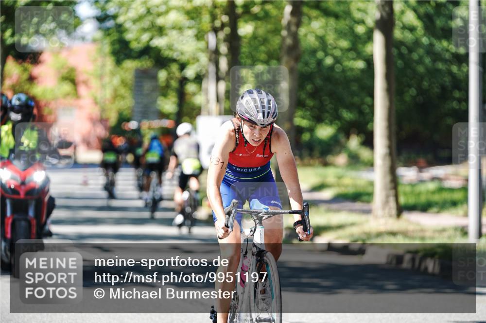 09.08.2026 - GEWOBA Citytriathlon Bremen Michael Burmester http://msf.ph/oto/9951197 09.08.2026 14:10:56 Radfahren 50, 67, 72, 137, 331 meine-sportfotos.de