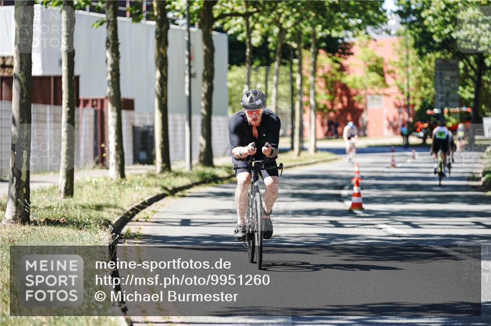 09.08.2026 - GEWOBA Citytriathlon Bremen Michael Burmester http://msf.ph/oto/9951260 09.08.2026 14:12:30 Radfahren 5, 27, 45, 91, 99, 105, 135, 270 meine-sportfotos.de
