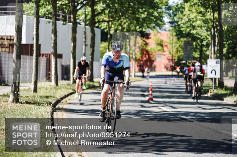09.08.2026 - GEWOBA Citytriathlon Bremen Michael Burmester http://msf.ph/oto/9951274 09.08.2026 14:12:54 Radfahren 21, 24, 83, 134, 148, 159, 294 meine-sportfotos.de