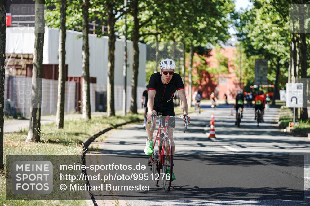 09.08.2026 - GEWOBA Citytriathlon Bremen Michael Burmester http://msf.ph/oto/9951276 09.08.2026 14:12:56 Radfahren 2, 21, 24, 38, 83, 134, 148, 159, 294 meine-sportfotos.de