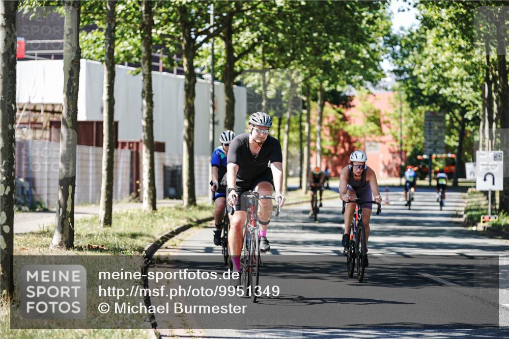 09.08.2026 - GEWOBA Citytriathlon Bremen Michael Burmester http://msf.ph/oto/9951349 09.08.2026 14:14:30 Radfahren 9, 19, 28, 53, 90, 265, 278, 401 meine-sportfotos.de