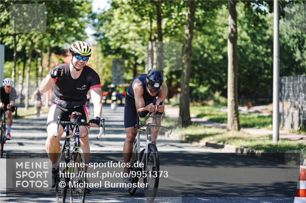 09.08.2026 - GEWOBA Citytriathlon Bremen Michael Burmester http://msf.ph/oto/9951373 09.08.2026 14:15:25 Radfahren 7, 10, 80, 433 meine-sportfotos.de