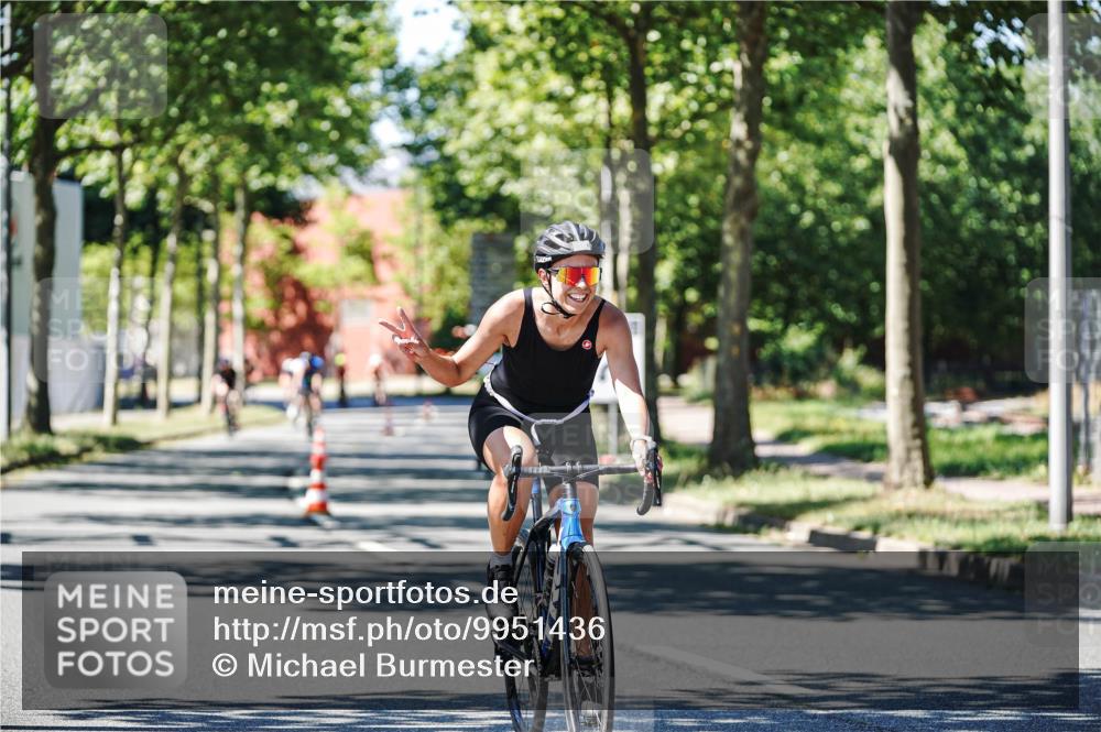 09.08.2026 - GEWOBA Citytriathlon Bremen Michael Burmester http://msf.ph/oto/9951436 09.08.2026 14:16:16 Radfahren 20, 39, 217, 220, 329, 345, 351 meine-sportfotos.de