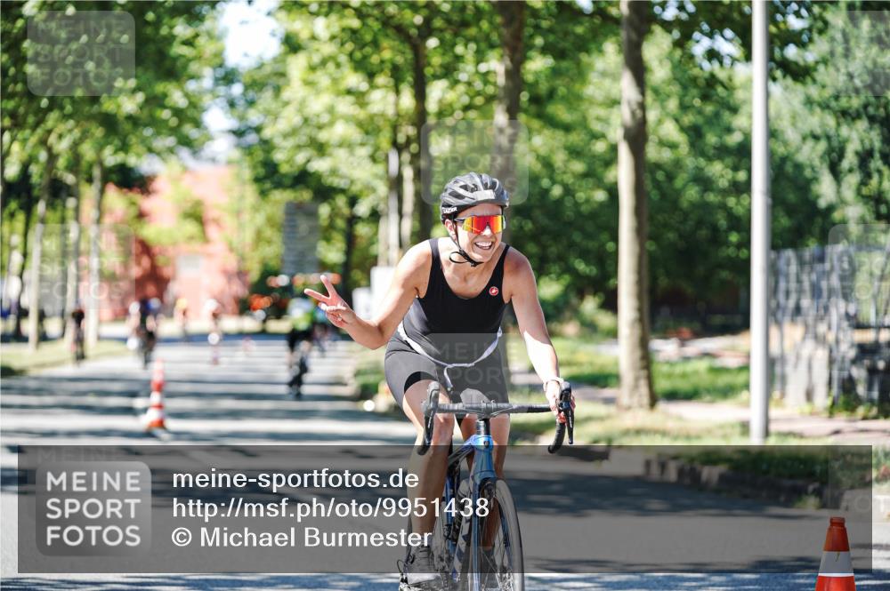 09.08.2026 - GEWOBA Citytriathlon Bremen Michael Burmester http://msf.ph/oto/9951438 09.08.2026 14:16:16 Radfahren 20, 39, 217, 220, 329, 345, 351 meine-sportfotos.de