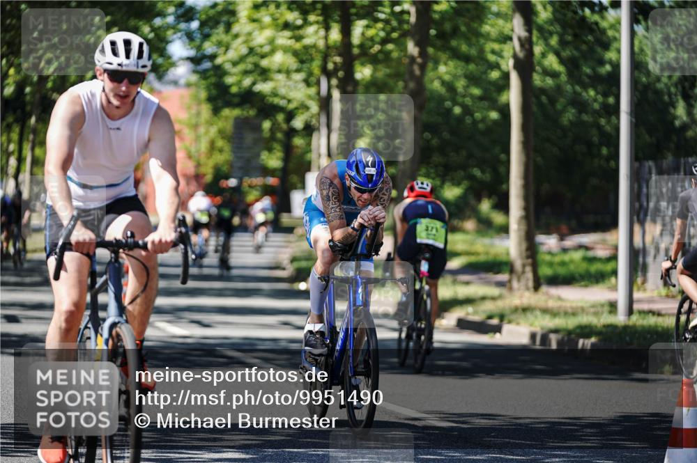 09.08.2026 - GEWOBA Citytriathlon Bremen Michael Burmester http://msf.ph/oto/9951490 09.08.2026 14:17:18 Radfahren 42, 101, 211, 395, 396 meine-sportfotos.de