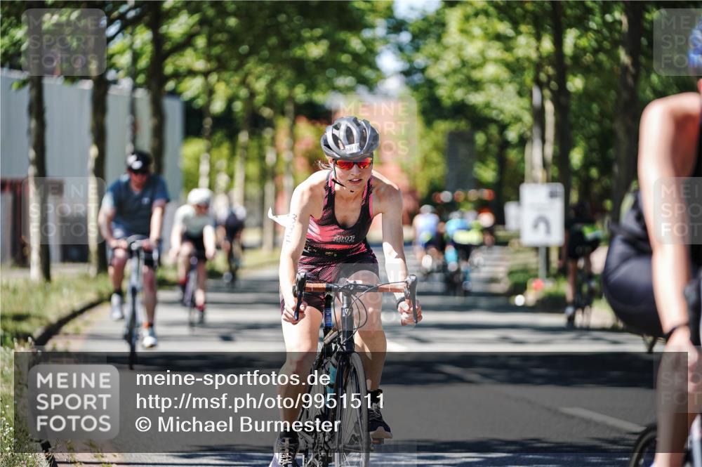 09.08.2026 - GEWOBA Citytriathlon Bremen Michael Burmester http://msf.ph/oto/9951511 09.08.2026 14:17:35 Radfahren 88, 106, 110, 193, 229, 269, 274, 309, 321, 337, 356, 429, 470 meine-sportfotos.de