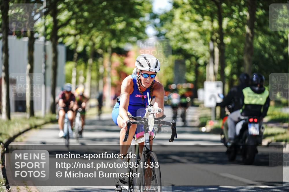09.08.2026 - GEWOBA Citytriathlon Bremen Michael Burmester http://msf.ph/oto/9951533 09.08.2026 14:17:43 Radfahren 106, 193, 229, 235, 256, 269, 290, 293, 309, 316, 320, 336, 337, 378, 429, 457, 470, 485 meine-sportfotos.de