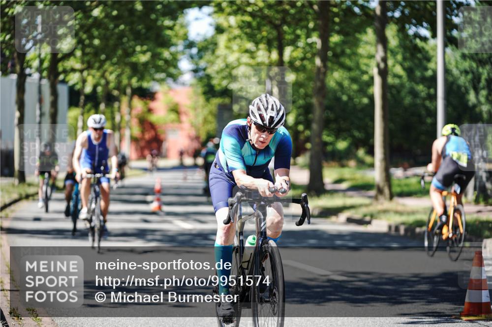 09.08.2026 - GEWOBA Citytriathlon Bremen Michael Burmester http://msf.ph/oto/9951574 09.08.2026 14:18:17 Radfahren 61, 87, 207, 213, 242, 276, 288, 300, 312, 343, 363, 404, 453, 462, 466, 527 meine-sportfotos.de