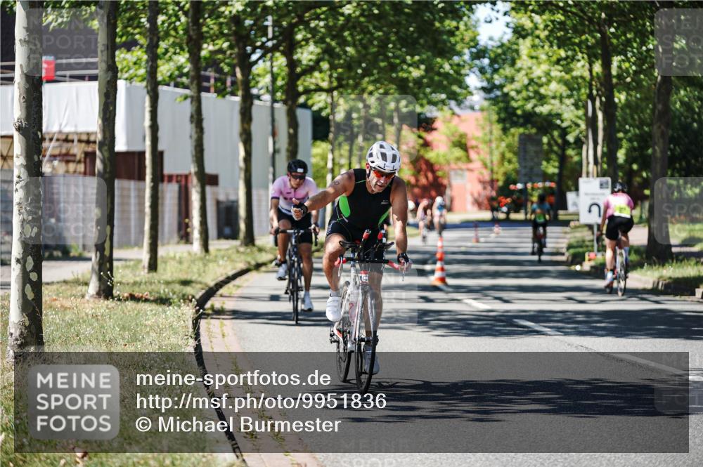 09.08.2026 - GEWOBA Citytriathlon Bremen Michael Burmester http://msf.ph/oto/9951836 09.08.2026 14:21:18 Radfahren 167, 231, 348, 388, 405, 412, 422, 440, 493, 515 meine-sportfotos.de
