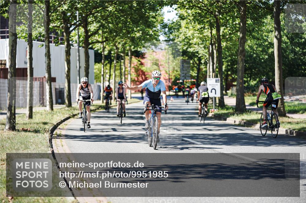 09.08.2026 - GEWOBA Citytriathlon Bremen Michael Burmester http://msf.ph/oto/9951985 09.08.2026 14:23:26 Radfahren 31, 375, 379, 424, 426, 441, 463, 467 meine-sportfotos.de