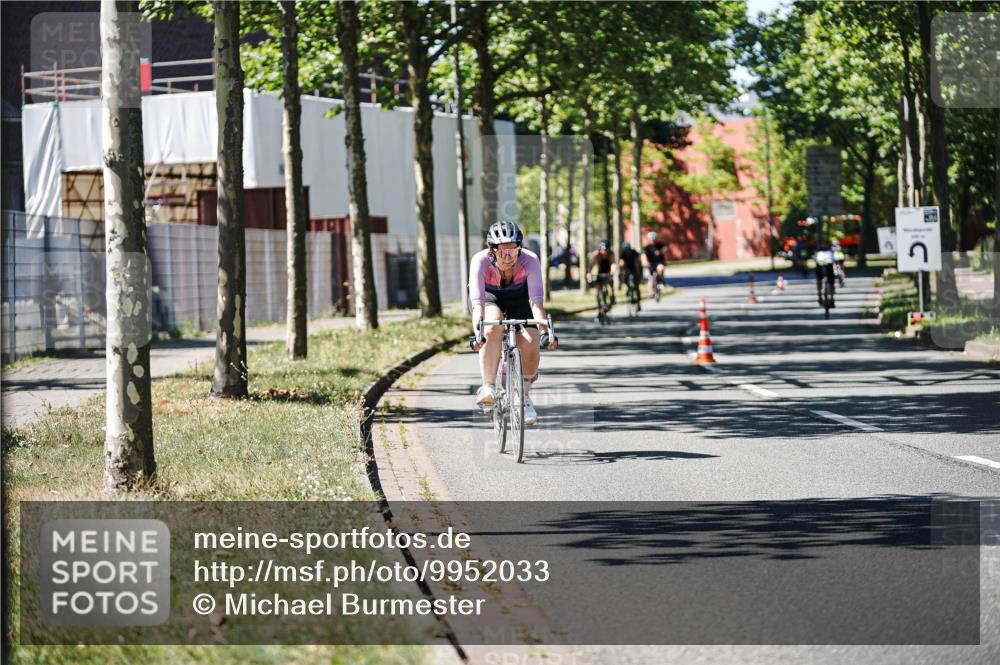09.08.2026 - GEWOBA Citytriathlon Bremen Michael Burmester http://msf.ph/oto/9952033 09.08.2026 14:24:11 Radfahren 55, 315, 361, 436, 468, 478, 495, 502 meine-sportfotos.de