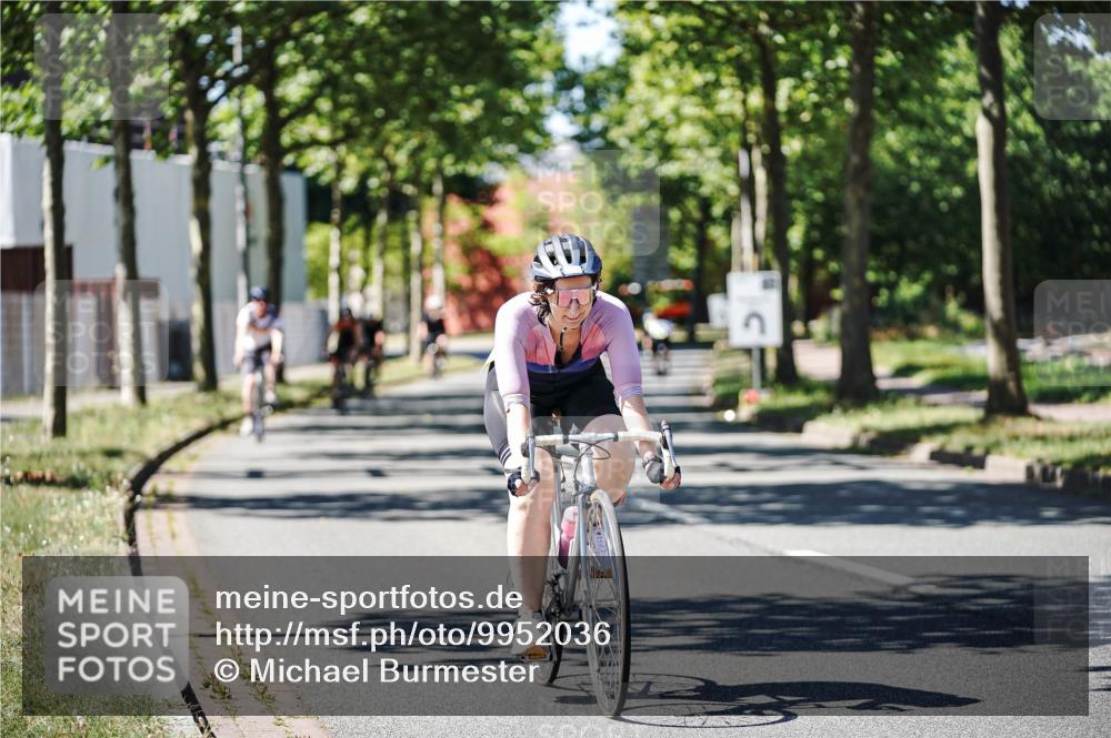 09.08.2026 - GEWOBA Citytriathlon Bremen Michael Burmester http://msf.ph/oto/9952036 09.08.2026 14:24:12 Radfahren 55, 315, 361, 436, 468, 478, 495, 502 meine-sportfotos.de