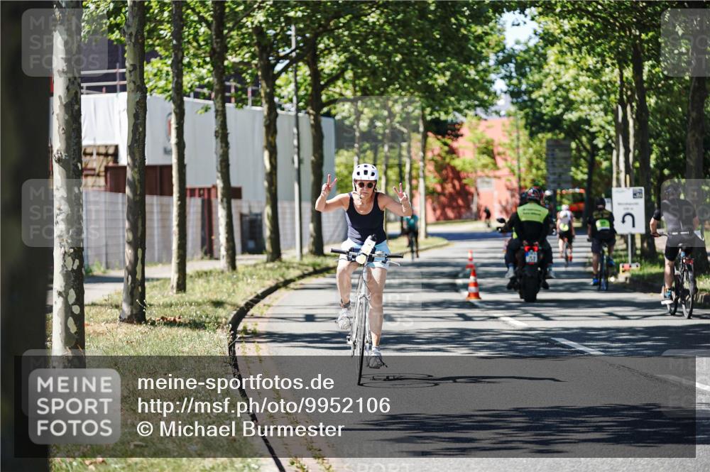 09.08.2026 - GEWOBA Citytriathlon Bremen Michael Burmester http://msf.ph/oto/9952106 09.08.2026 14:25:26 Radfahren 181, 187, 333, 359, 491, 492, 518 meine-sportfotos.de