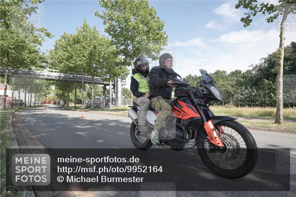 09.08.2026 - GEWOBA Citytriathlon Bremen Michael Burmester http://msf.ph/oto/9952164 09.08.2026 10:20:53 Radfahren  meine-sportfotos.de