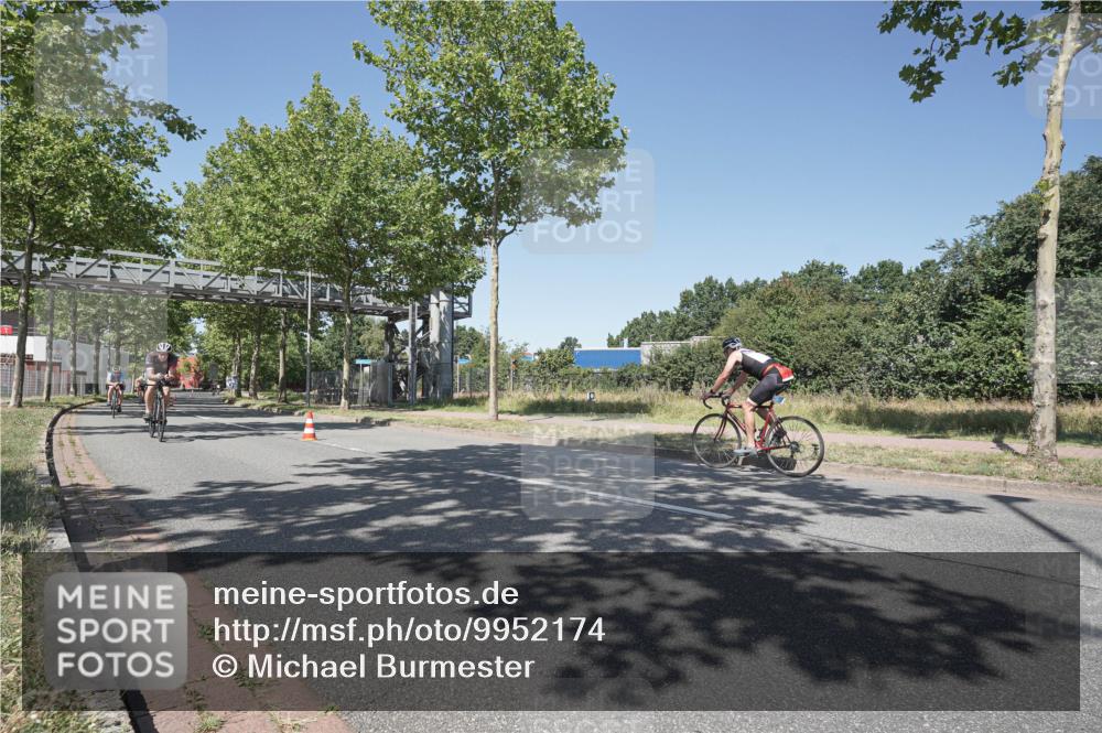 09.08.2026 - GEWOBA Citytriathlon Bremen Michael Burmester http://msf.ph/oto/9952174 09.08.2026 13:19:04 Radfahren 626, 753, 797, 870, 915, 1104, 1123 meine-sportfotos.de