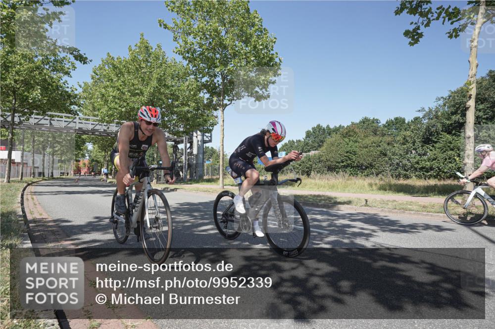09.08.2026 - GEWOBA Citytriathlon Bremen Michael Burmester http://msf.ph/oto/9952339 09.08.2026 13:23:49 Radfahren 842, 853, 898 meine-sportfotos.de