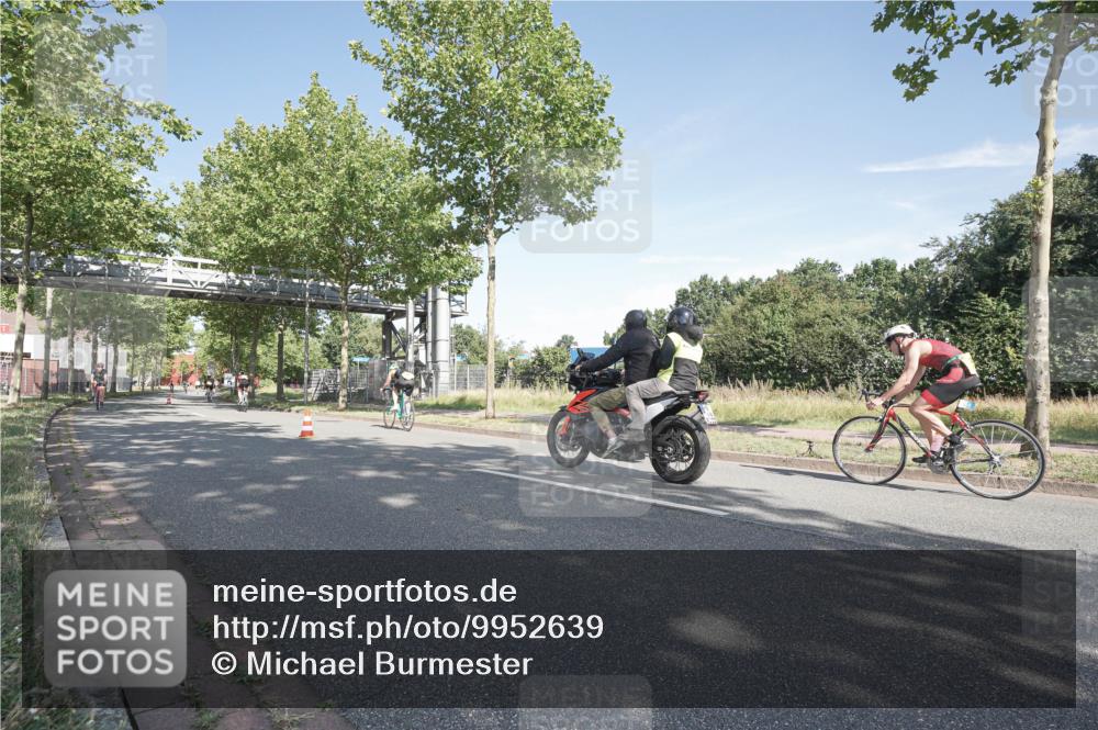 09.08.2026 - GEWOBA Citytriathlon Bremen Michael Burmester http://msf.ph/oto/9952639 09.08.2026 10:32:08 Radfahren 456, 481, 482, 500 meine-sportfotos.de