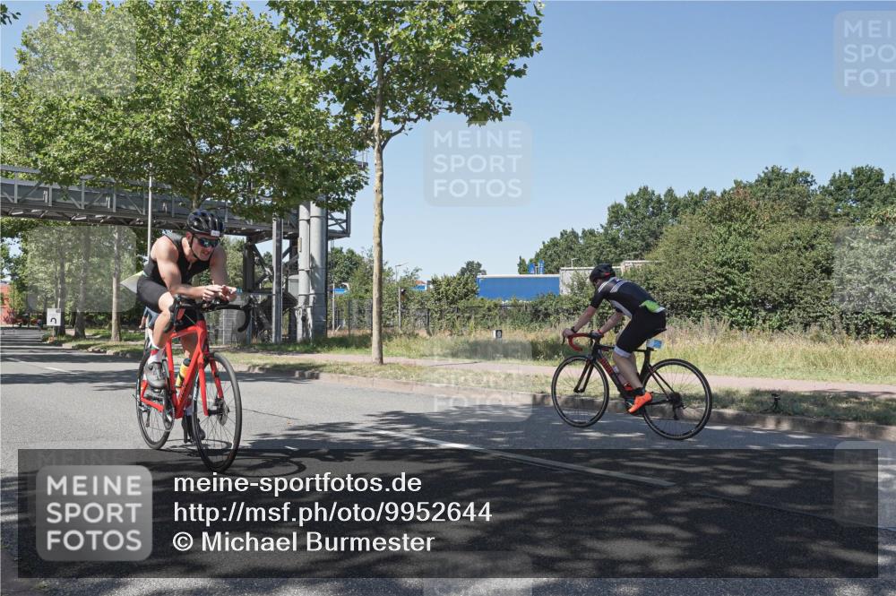 09.08.2026 - GEWOBA Citytriathlon Bremen Michael Burmester http://msf.ph/oto/9952644 09.08.2026 14:08:32 Radfahren 1, 176 meine-sportfotos.de