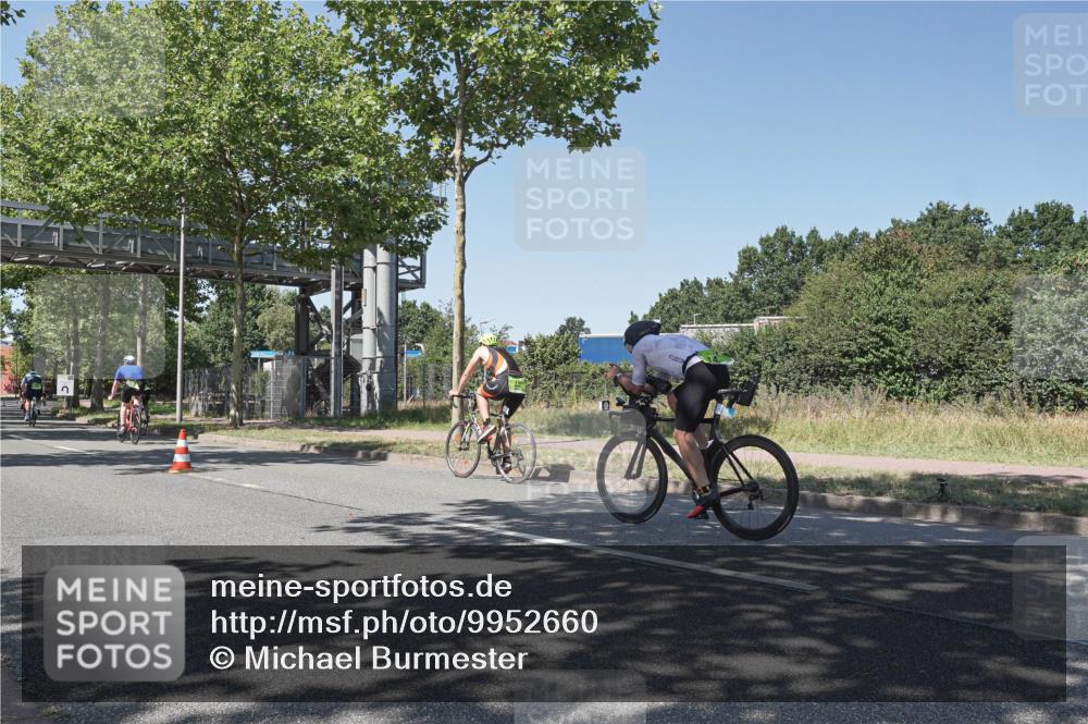 09.08.2026 - GEWOBA Citytriathlon Bremen Michael Burmester http://msf.ph/oto/9952660 09.08.2026 14:08:41 Radfahren 176 meine-sportfotos.de