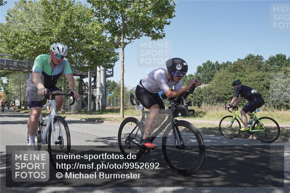09.08.2026 - GEWOBA Citytriathlon Bremen Michael Burmester http://msf.ph/oto/9952692 09.08.2026 14:09:22 Radfahren 15, 29, 77, 78, 140, 141, 168, 170, 181, 185, 187, 189 meine-sportfotos.de