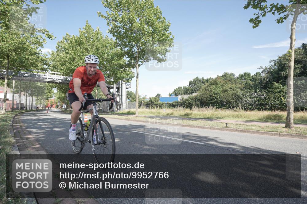 09.08.2026 - GEWOBA Citytriathlon Bremen Michael Burmester http://msf.ph/oto/9952766 09.08.2026 10:33:35 Radfahren 282, 285, 331, 410, 433, 484, 510 meine-sportfotos.de