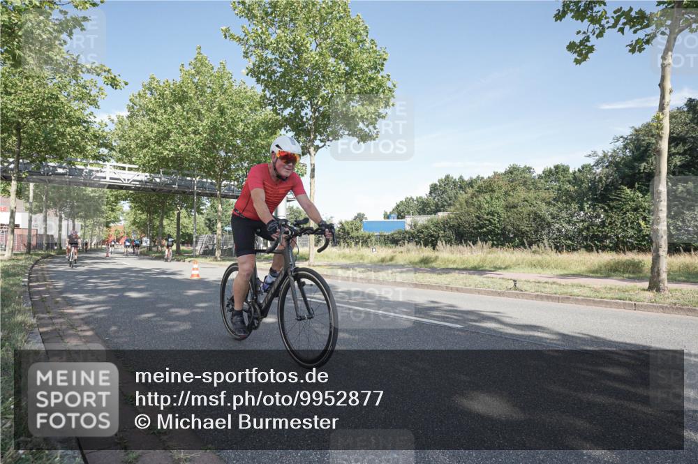 09.08.2026 - GEWOBA Citytriathlon Bremen Michael Burmester http://msf.ph/oto/9952877 09.08.2026 10:34:58 Radfahren 95, 137, 207, 209, 399, 439, 461, 501, 513, 514 meine-sportfotos.de