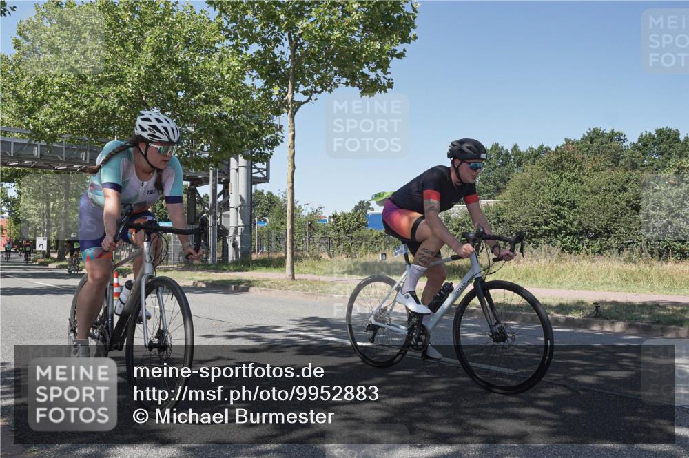 09.08.2026 - GEWOBA Citytriathlon Bremen Michael Burmester http://msf.ph/oto/9952883 09.08.2026 14:12:19 Radfahren 5, 27, 60, 70, 91, 99, 105, 135, 169, 270 meine-sportfotos.de