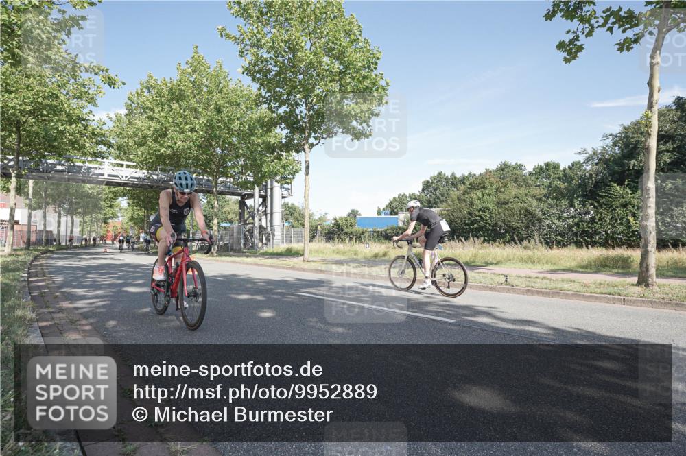 09.08.2026 - GEWOBA Citytriathlon Bremen Michael Burmester http://msf.ph/oto/9952889 09.08.2026 10:35:04 Radfahren 95, 143, 207, 446, 461, 501, 513, 514, 527 meine-sportfotos.de