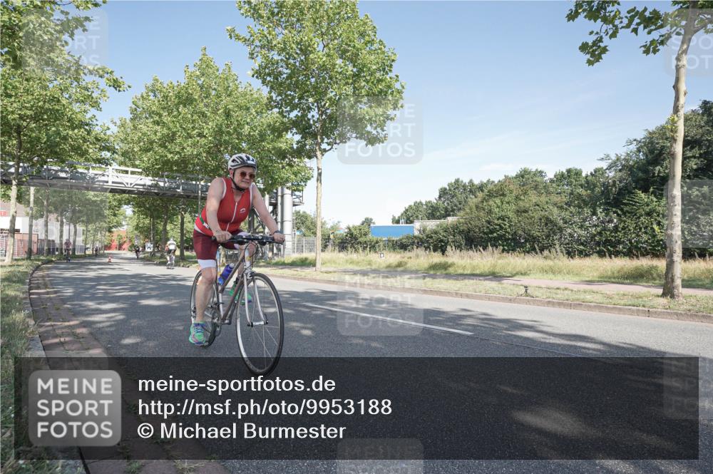 09.08.2026 - GEWOBA Citytriathlon Bremen Michael Burmester http://msf.ph/oto/9953188 09.08.2026 10:38:52 Radfahren 73, 351, 512, 525 meine-sportfotos.de