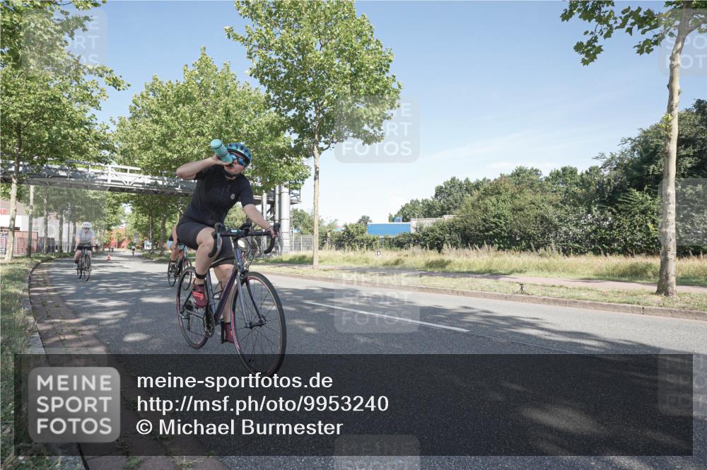 09.08.2026 - GEWOBA Citytriathlon Bremen Michael Burmester http://msf.ph/oto/9953240 09.08.2026 10:40:00 Radfahren 11, 69, 197, 203, 485 meine-sportfotos.de