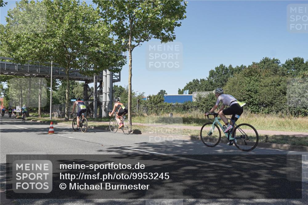 09.08.2026 - GEWOBA Citytriathlon Bremen Michael Burmester http://msf.ph/oto/9953245 09.08.2026 14:17:01 Radfahren 106, 211, 236, 286, 339, 395, 396 meine-sportfotos.de