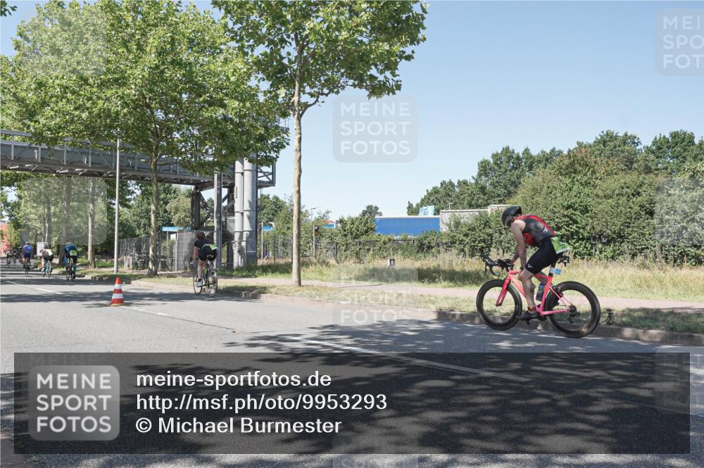 09.08.2026 - GEWOBA Citytriathlon Bremen Michael Burmester http://msf.ph/oto/9953293 09.08.2026 14:17:32 Radfahren 88, 106, 110, 193, 274, 309, 321, 337, 356, 429 meine-sportfotos.de