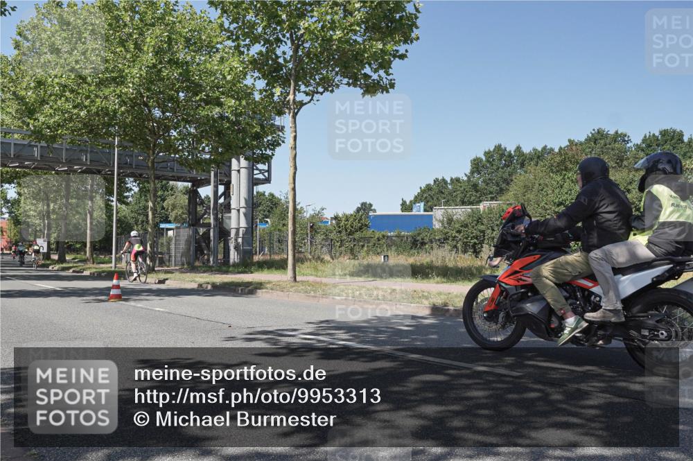 09.08.2026 - GEWOBA Citytriathlon Bremen Michael Burmester http://msf.ph/oto/9953313 09.08.2026 14:17:40 Radfahren 88, 106, 110, 193, 229, 256, 269, 274, 290, 293, 309, 316, 321, 337, 356, 378, 429, 457, 470 meine-sportfotos.de