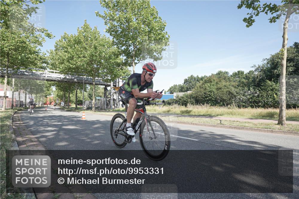 09.08.2026 - GEWOBA Citytriathlon Bremen Michael Burmester http://msf.ph/oto/9953331 09.08.2026 10:42:06 Radfahren 291, 301, 358, 376, 415, 524 meine-sportfotos.de