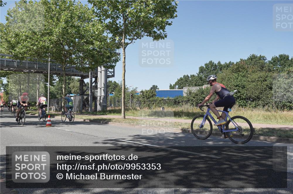 09.08.2026 - GEWOBA Citytriathlon Bremen Michael Burmester http://msf.ph/oto/9953353 09.08.2026 14:17:56 Radfahren 65, 190, 205, 235, 256, 290, 292, 293, 305, 316, 320, 336, 362, 364, 371, 378, 457, 485 meine-sportfotos.de