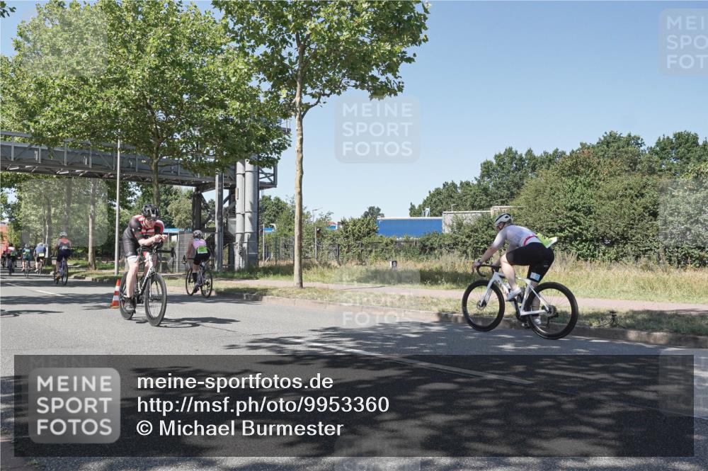 09.08.2026 - GEWOBA Citytriathlon Bremen Michael Burmester http://msf.ph/oto/9953360 09.08.2026 14:17:58 Radfahren 61, 65, 190, 205, 235, 292, 293, 305, 312, 316, 320, 336, 343, 362, 364, 371, 378, 485 meine-sportfotos.de