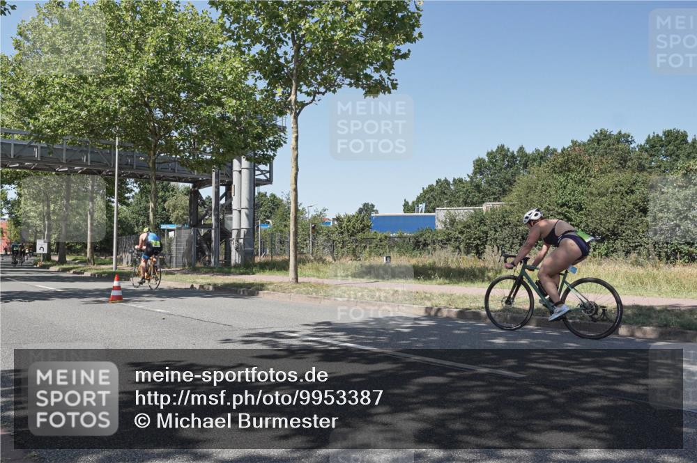 09.08.2026 - GEWOBA Citytriathlon Bremen Michael Burmester http://msf.ph/oto/9953387 09.08.2026 14:18:15 Radfahren 61, 87, 207, 242, 288, 300, 312, 343, 363, 404, 453, 462, 466, 527 meine-sportfotos.de